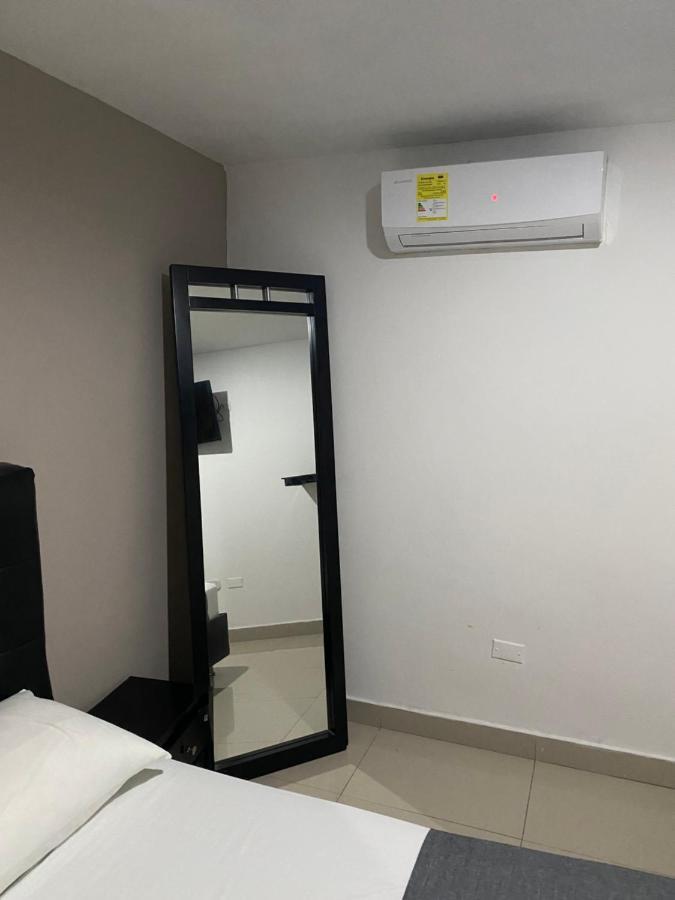 בארנקווילה Hotel Estefania Princess 84 מראה חיצוני תמונה