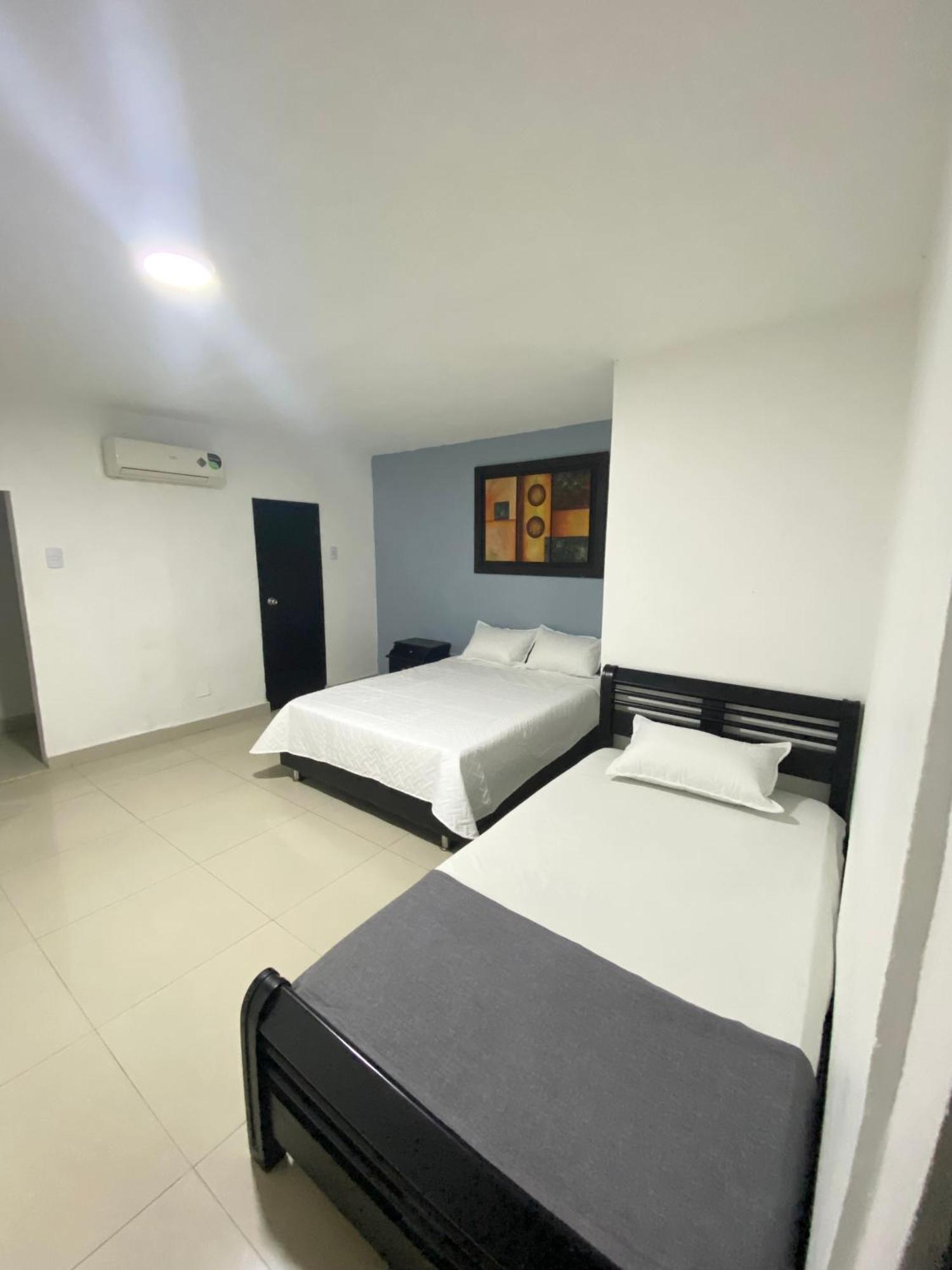 בארנקווילה Hotel Estefania Princess 84 מראה חיצוני תמונה