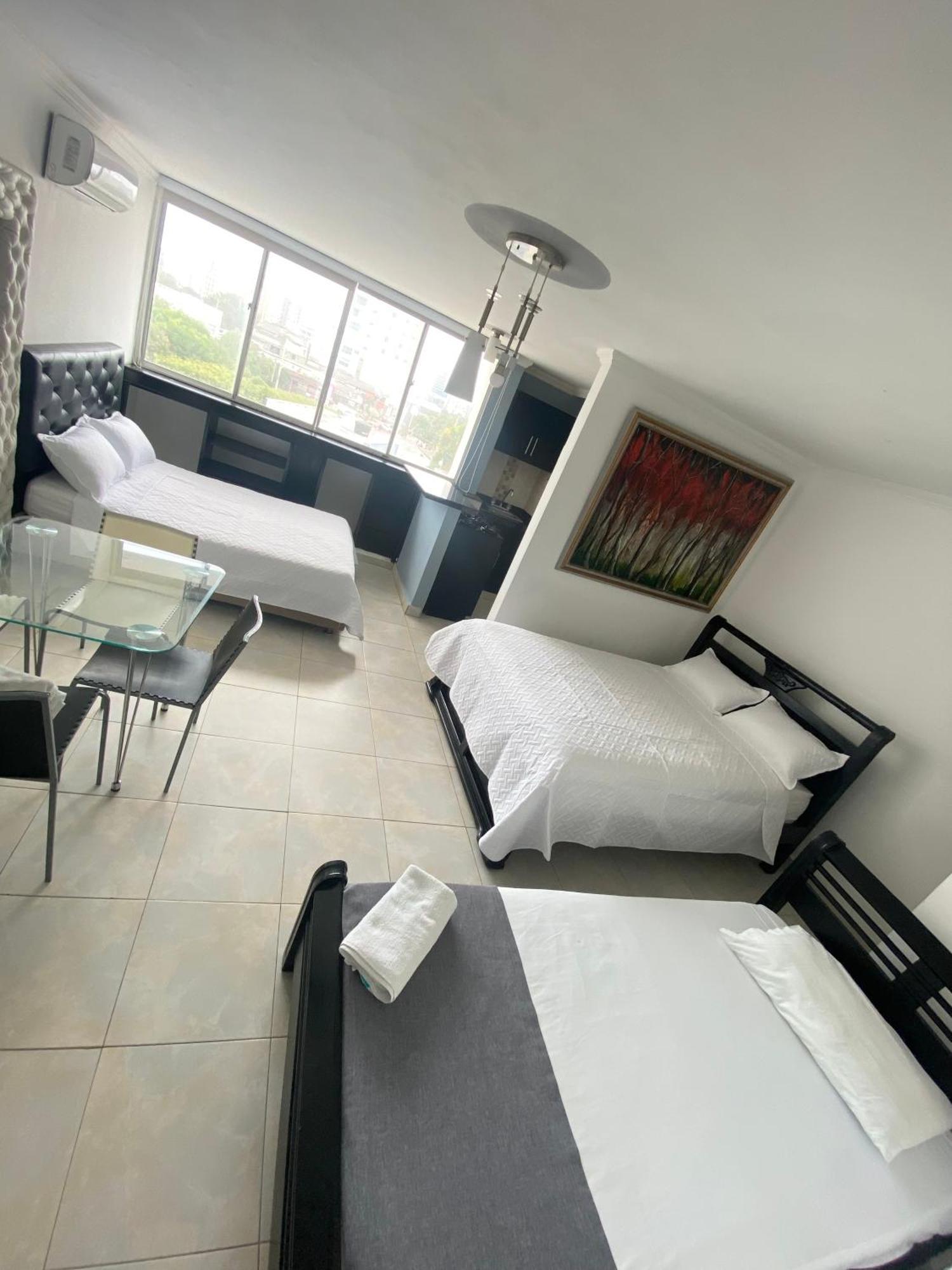 בארנקווילה Hotel Estefania Princess 84 מראה חיצוני תמונה